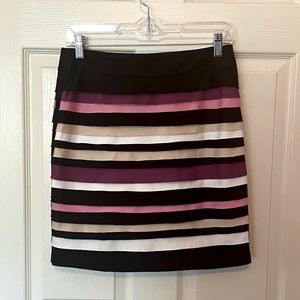 White House Black Market Bumblebee Pencil Mini Skirt Size 2